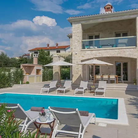 Katarina Villa Tar-Vabriga