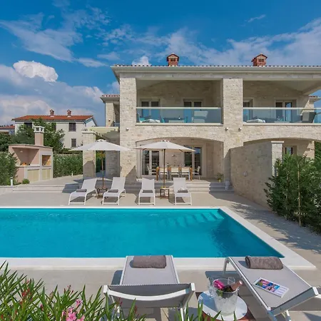 Katarina Villa Tar-Vabriga